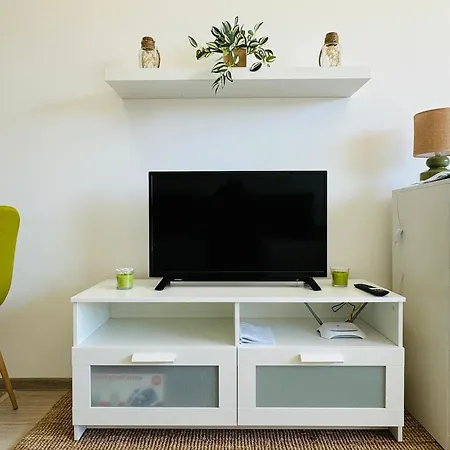 U Dacha 40 Cozi Studio Apartment