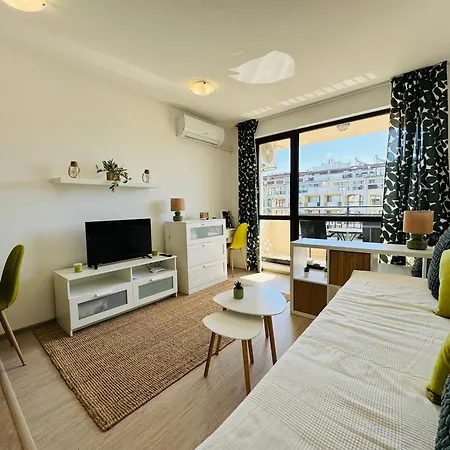 U Dacha 40 Cozi Studio * Sunny Beach